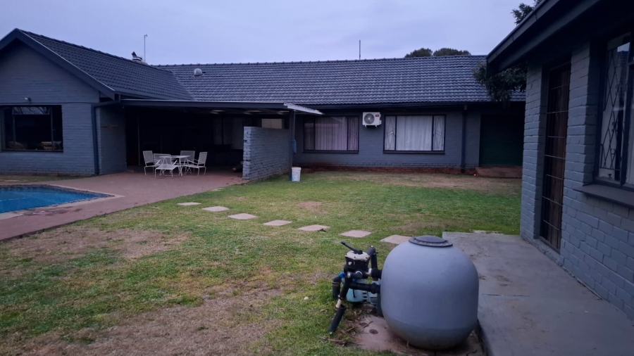 3 Bedroom Property for Sale in Generaal De Wet Free State